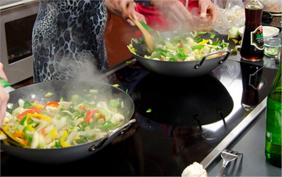 廚房設(shè)備 2015廚房設(shè)備電商行業(yè)適者生存 電商大勢所趨